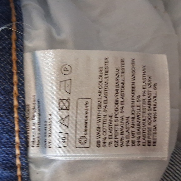 H&M Straight split hem jean - Picture 5 of 5